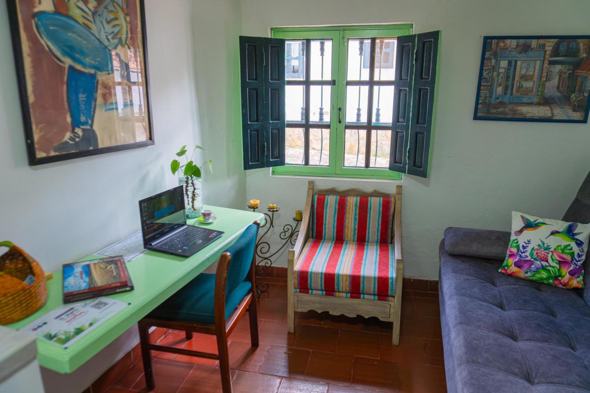Apartamentos Y Habitaciones Le Colibri - Villa De Leyva Exterior photo
